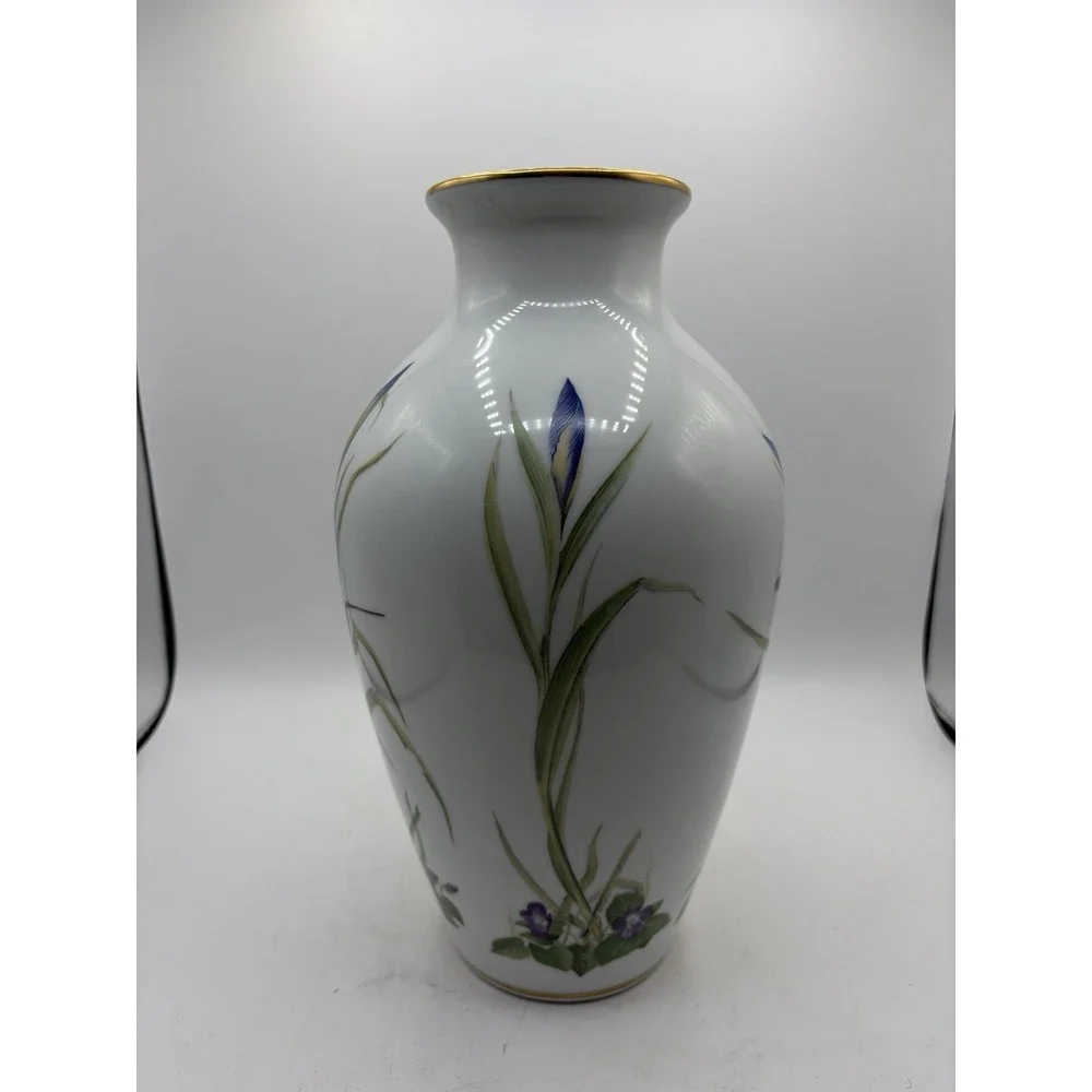 Franklin Porcelain Meadowland Bird Vase Basil Ede Limited Edition 11.5